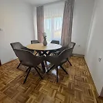& - Insula Appartement *