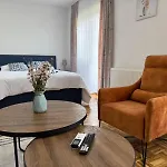 & - Insula * Bihać