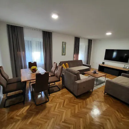 & - Insula * Bihać
