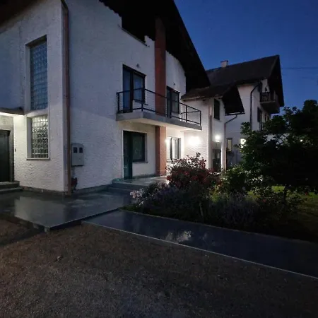 & - Insula Apartment Bihac